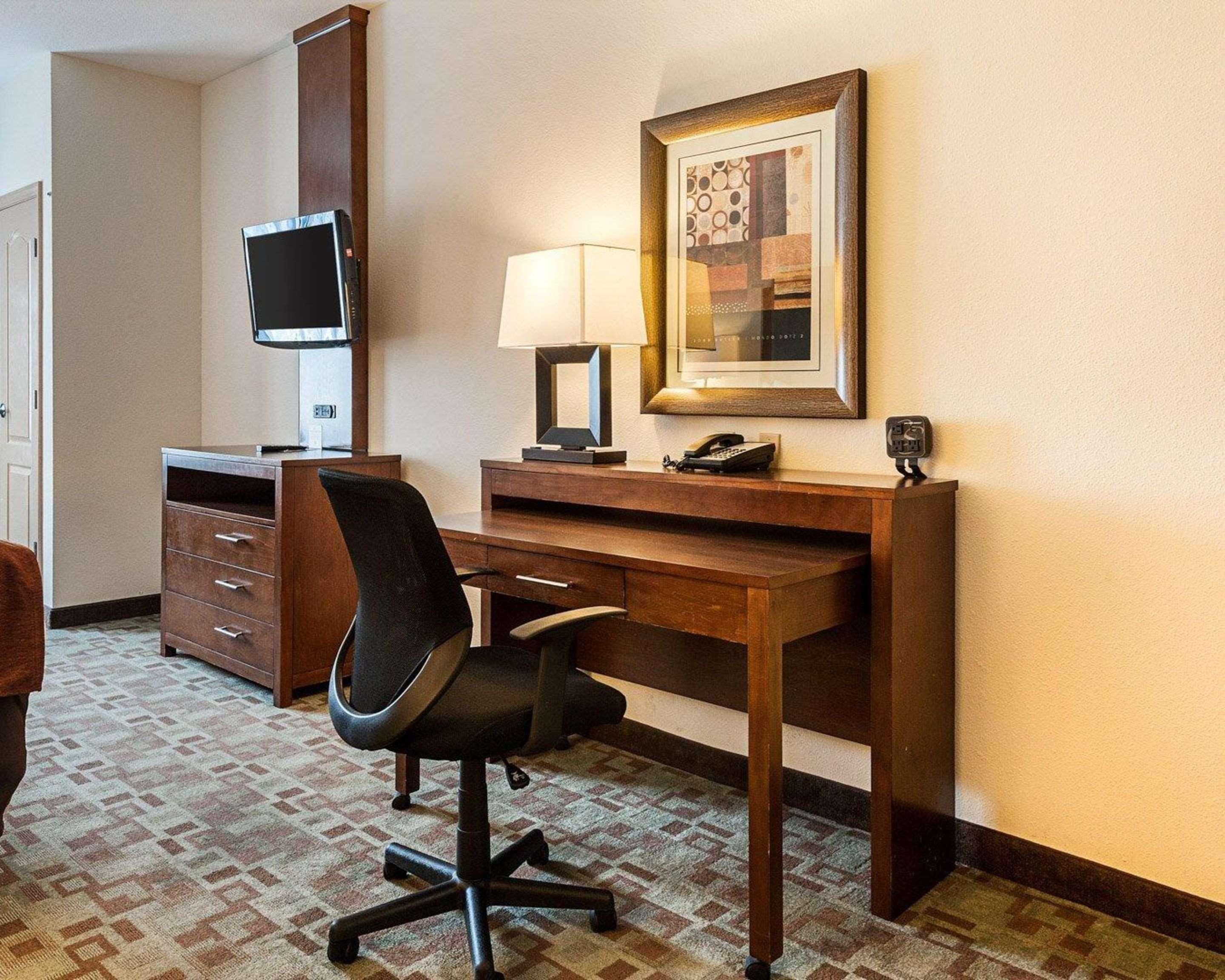 Comfort Suites Oil Center Lafayette Zewnętrze zdjęcie
