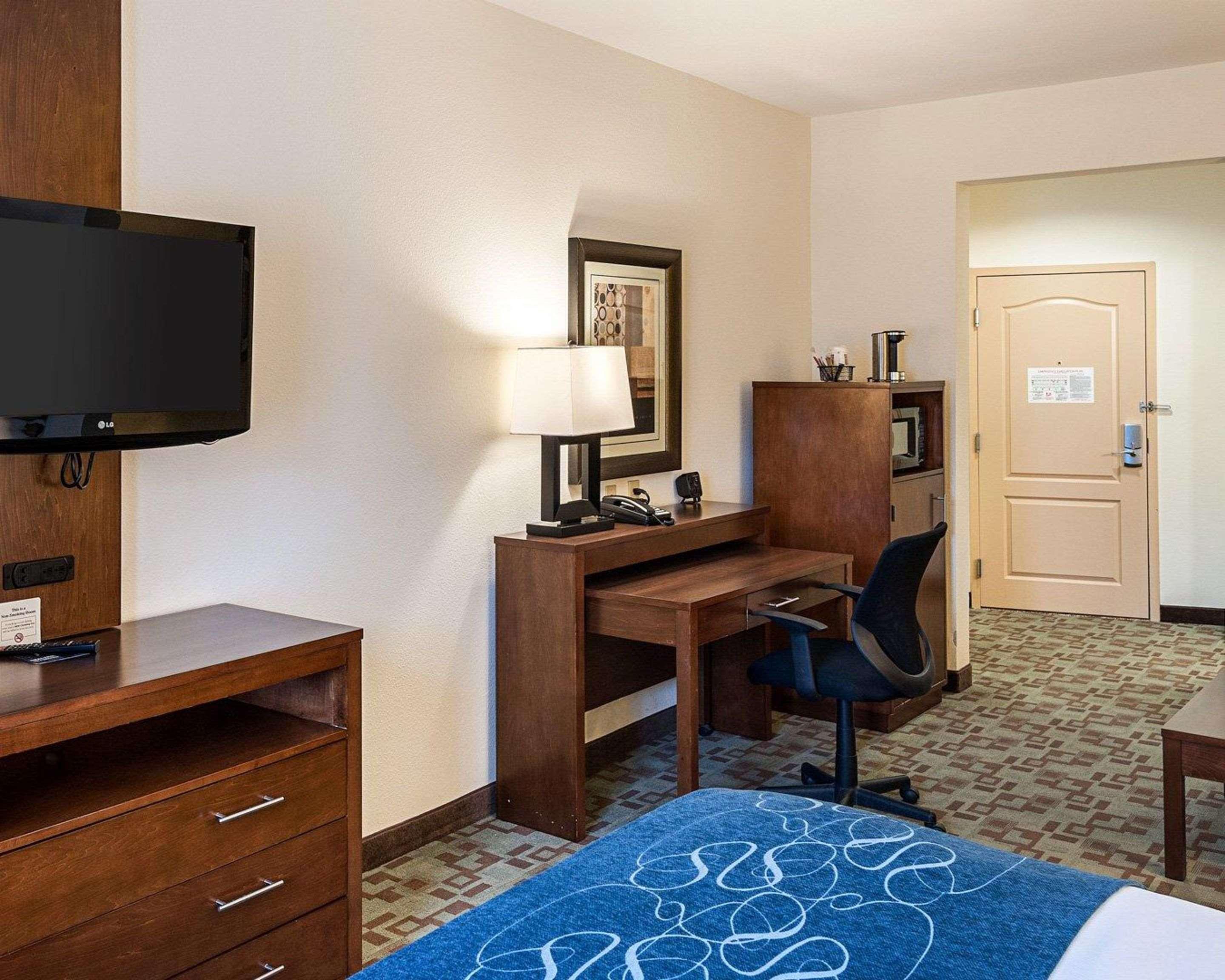 Comfort Suites Oil Center Lafayette Zewnętrze zdjęcie